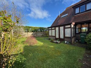 Rear- click for photo gallery